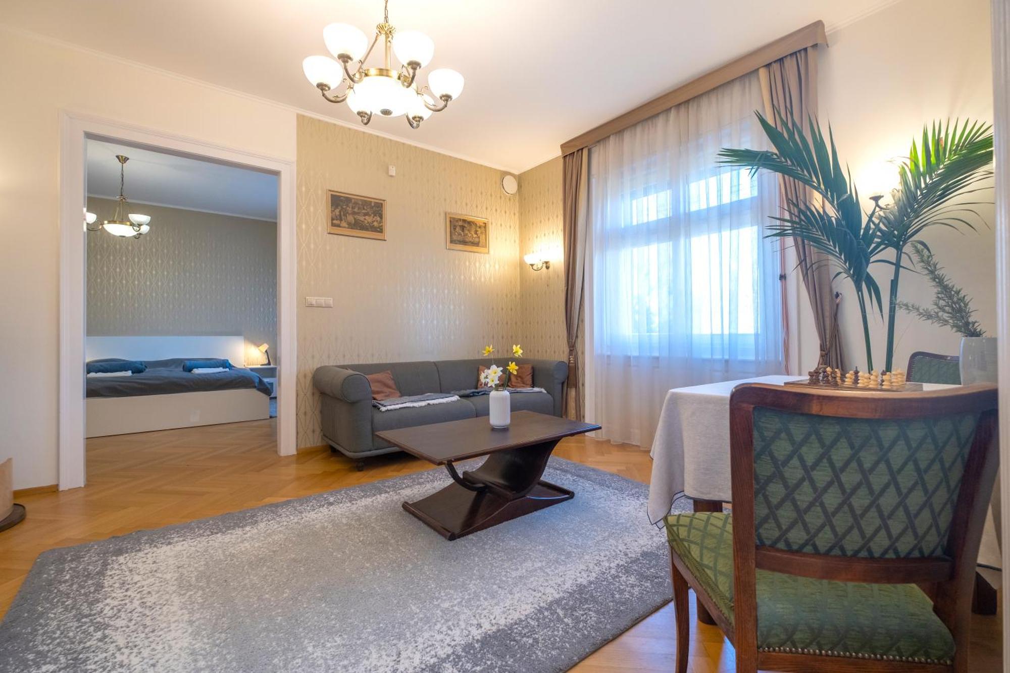Giovanni'S Airport House Budapest Exterior photo